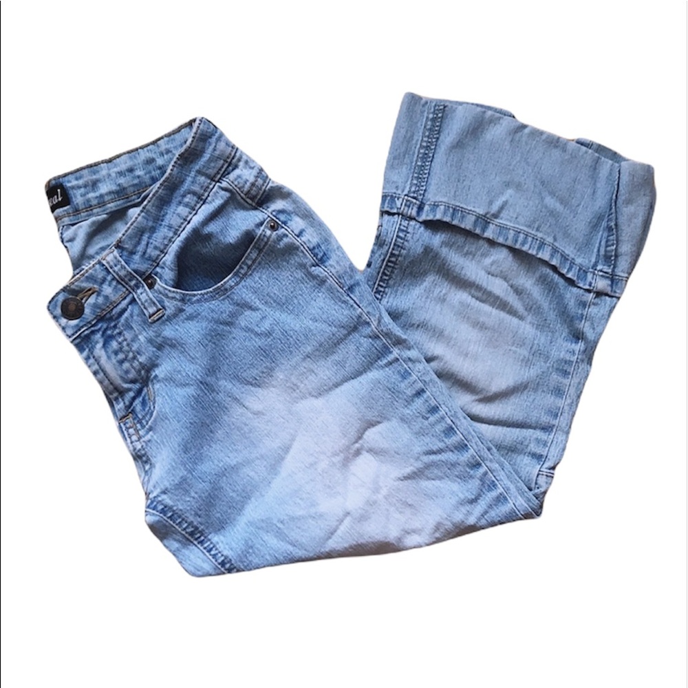Wet Seal Denim Capris Jeans